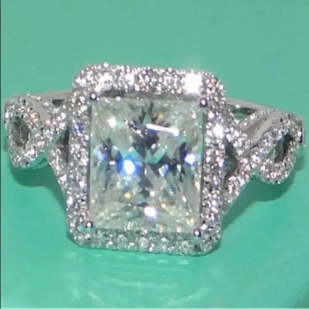 10ct Silver Plated Lab Diamond Princess Cut ring